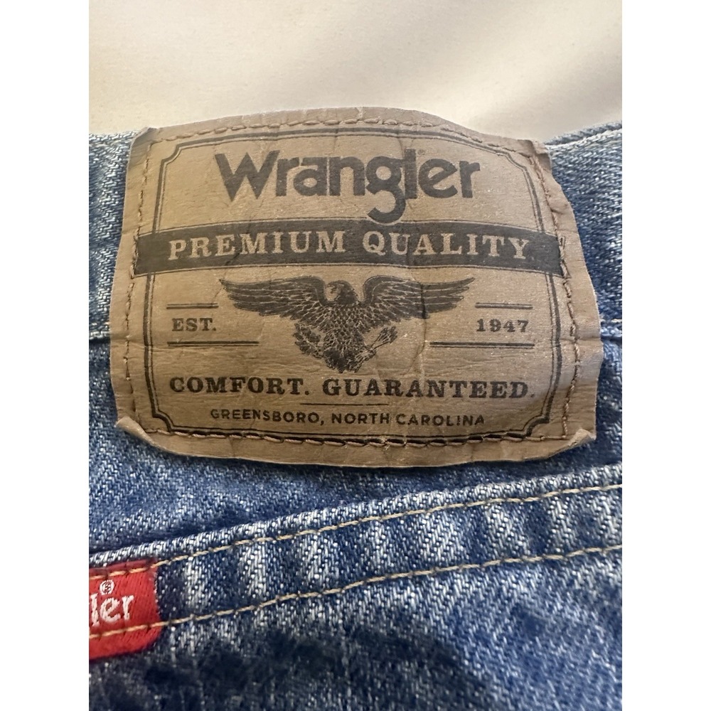 Wrangler Premium Quality Men's 36x29 Regular Fit Straight Leg Blue Jeans - Picture 5 of 5
